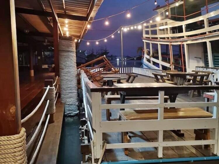 بنسيون Baanchansamut Homestay