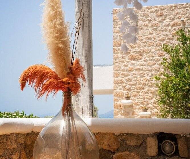 פנסיון Eight Dimensions Capari Suites Elafonisos