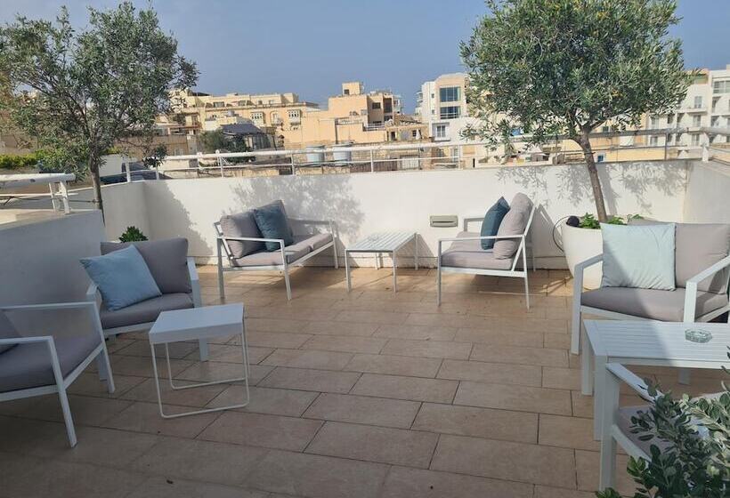 پانسیون D Townhouse Boutique Suites