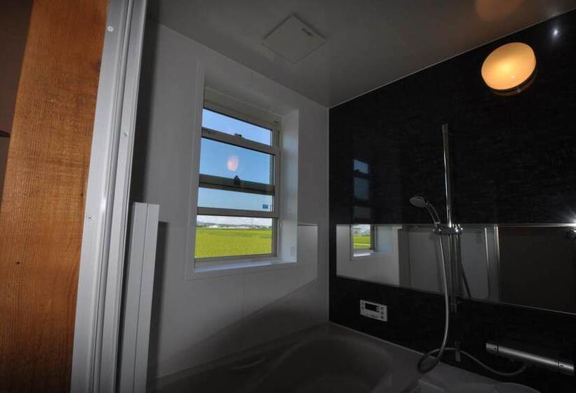 פנסיון Gufo No Mori Kamifurano