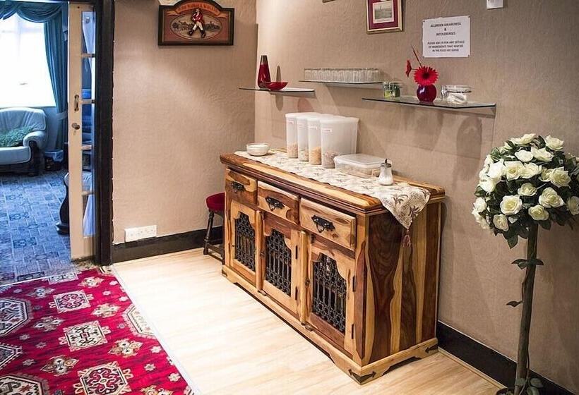 ペンション Karema