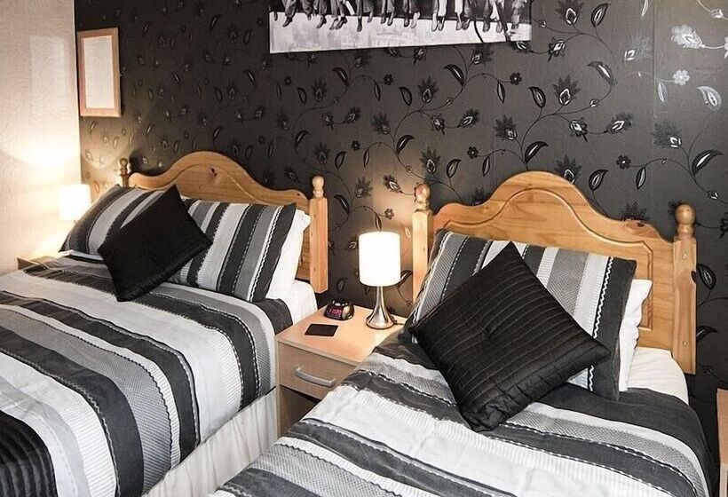 ペンション Karema