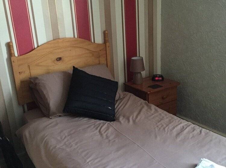 ペンション Karema