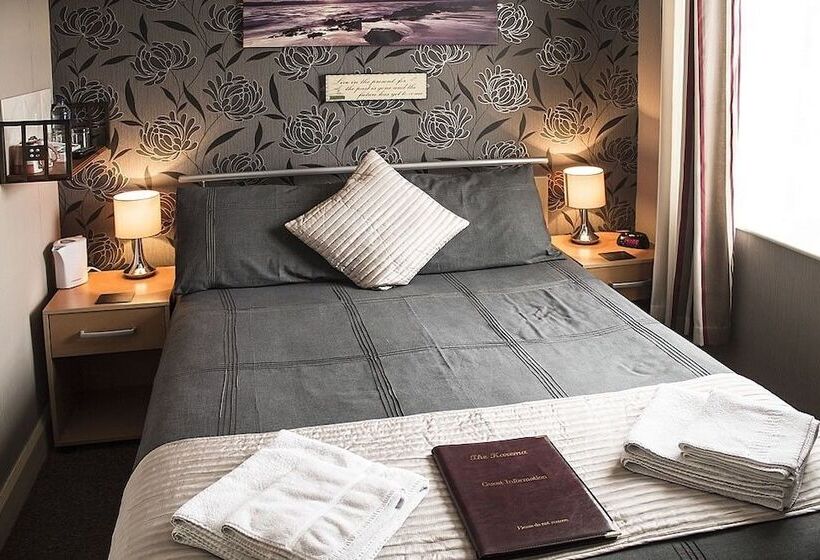 ペンション Karema