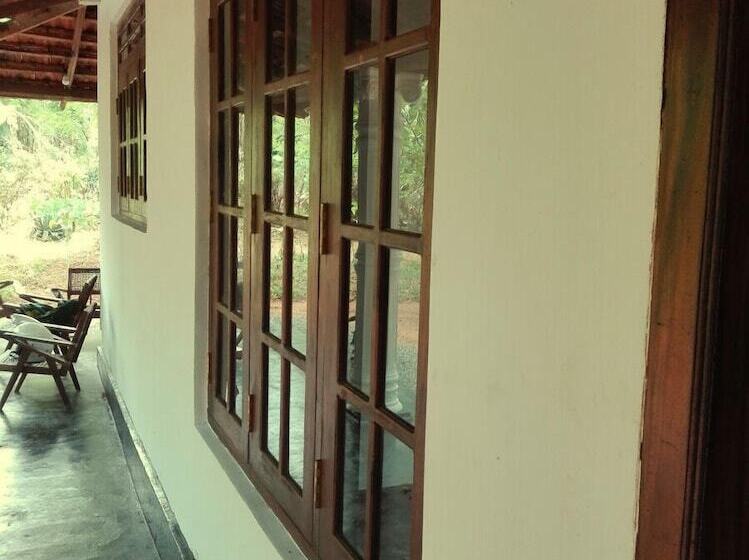 פנסיון Mango Shade