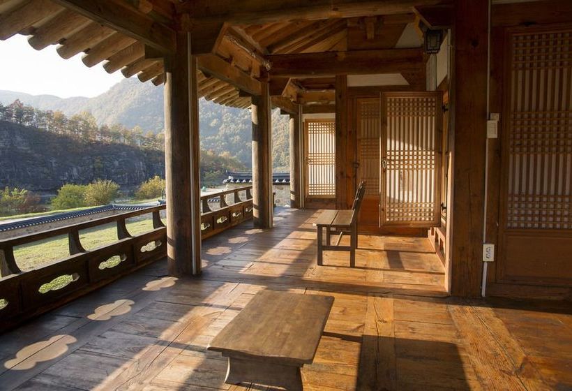 بنسيون Nongam Jongtaek