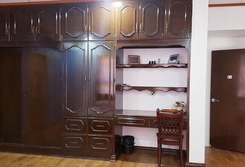 پانسیون Saipan Stay Lounge