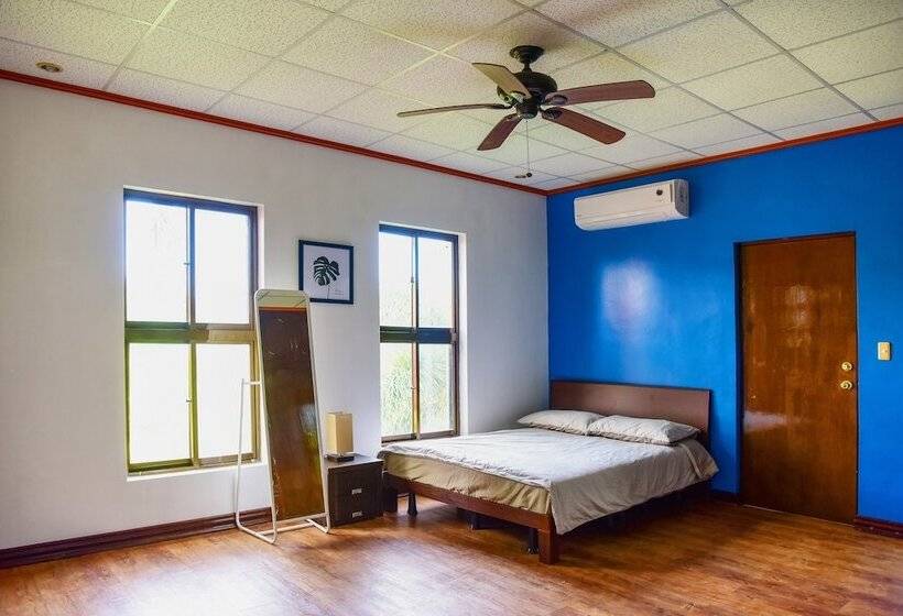 پانسیون Saipan Stay Lounge