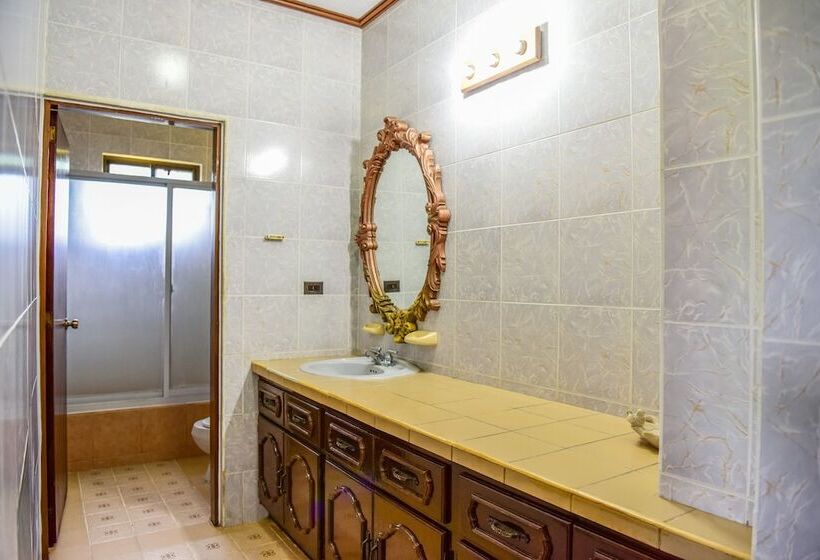 پانسیون Saipan Stay Lounge