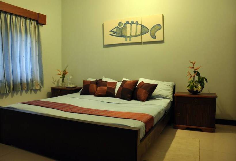 פנסיון Serene Villa