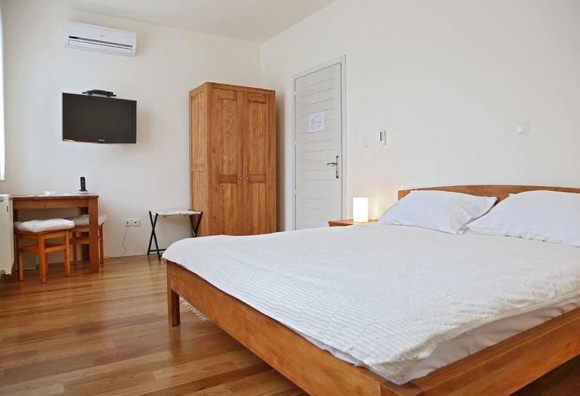 بنسيون National Plus