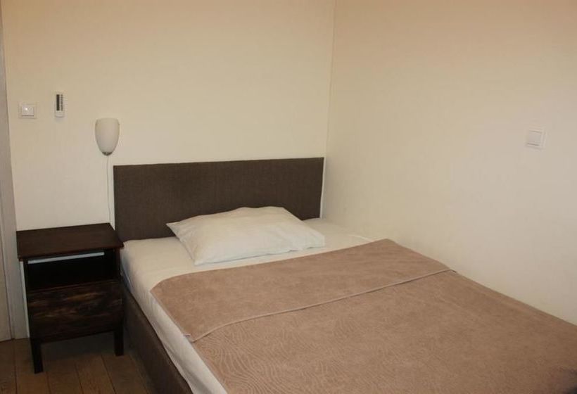 بنسيون National Plus