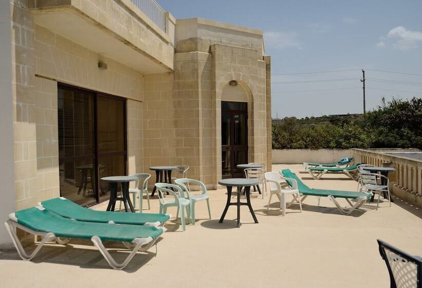 پانسیون White Star