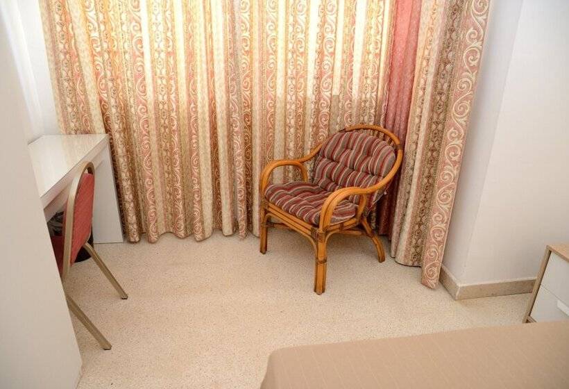 پانسیون White Star