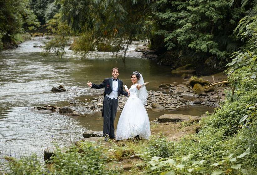 אתר נופש Avalon Ubud Villas