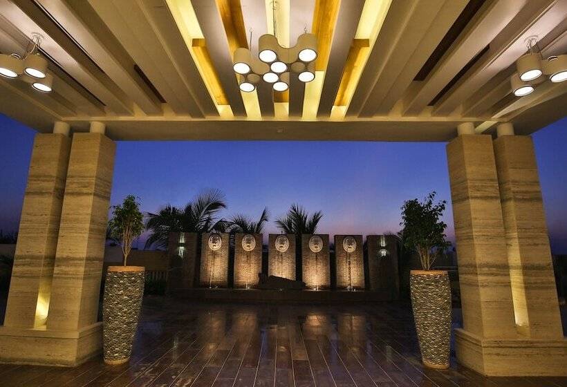 Resort Club Mahindra Dwarka