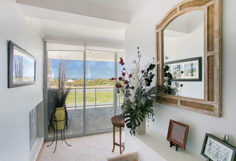 Beach Rd Villas By Rockingham Apartments