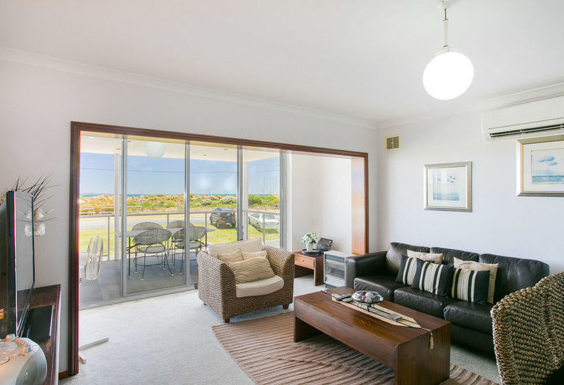 Beach Rd Villas By Rockingham Apartments