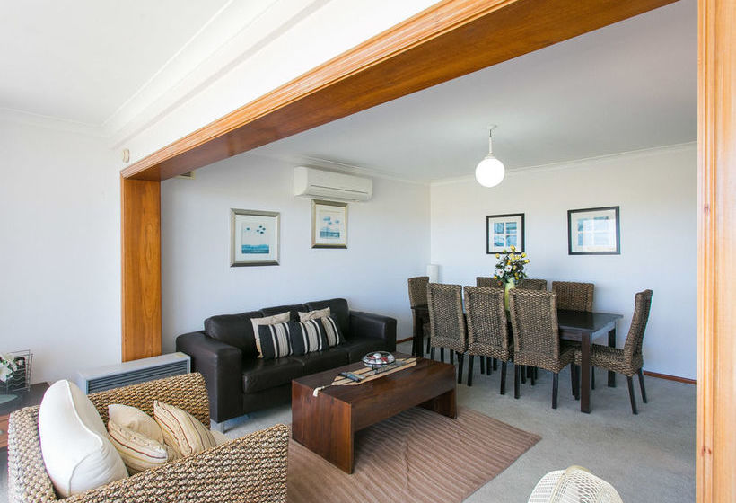 Beach Rd Villas By Rockingham Apartments