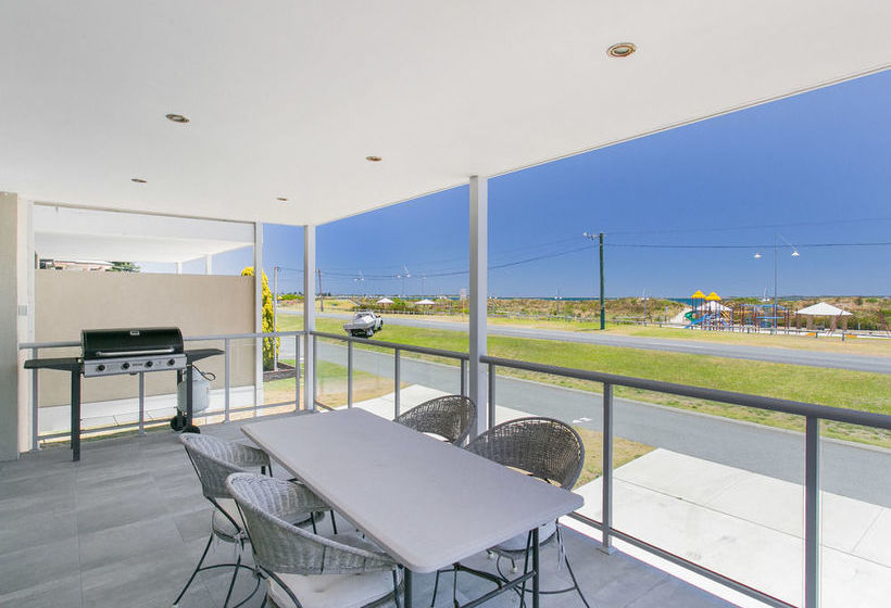 Beach Rd Villas By Rockingham Apartments