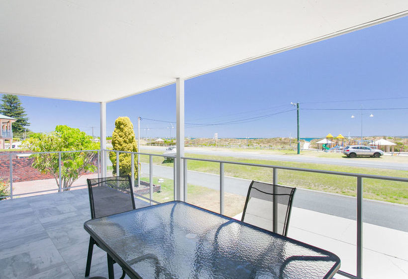 Beach Rd Villas By Rockingham Apartments