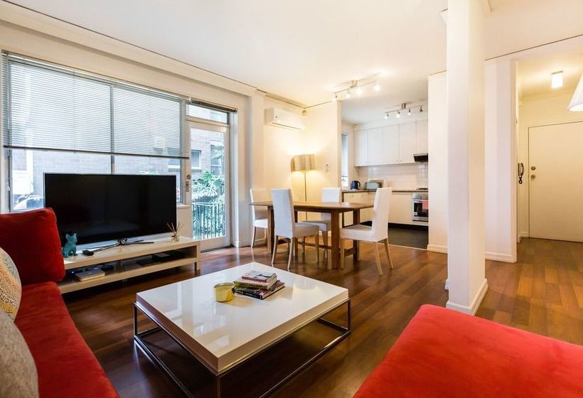 Selena, 2bdr South Yarra Apartment