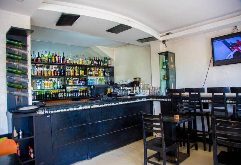 Shumuk Hotel And Apartments