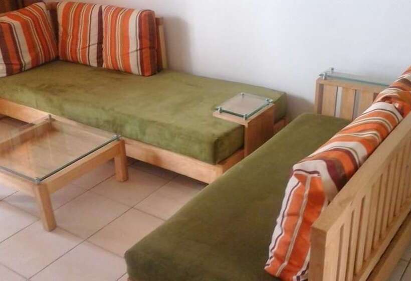 Shumuk Hotel And Apartments