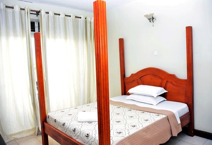 Shumuk Hotel And Apartments