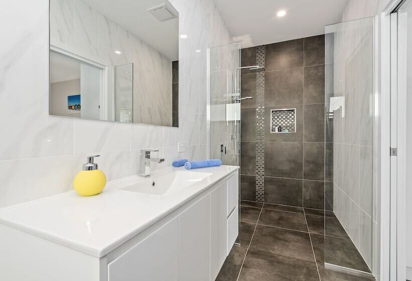 The Wellington Bed And Breakfast