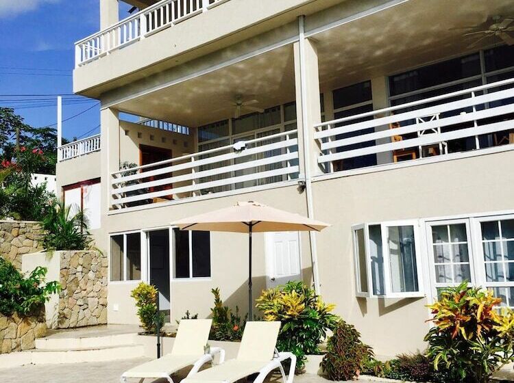 Treetops Apartments