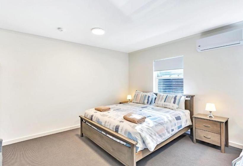 Unwind At The Bunkhouse