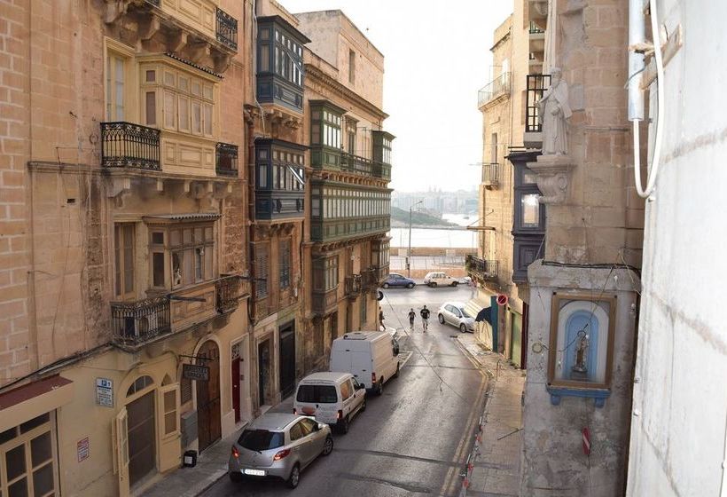 Valletta Townhouse
