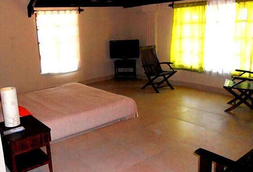 5am Somewhere Casa Nandini, Goa