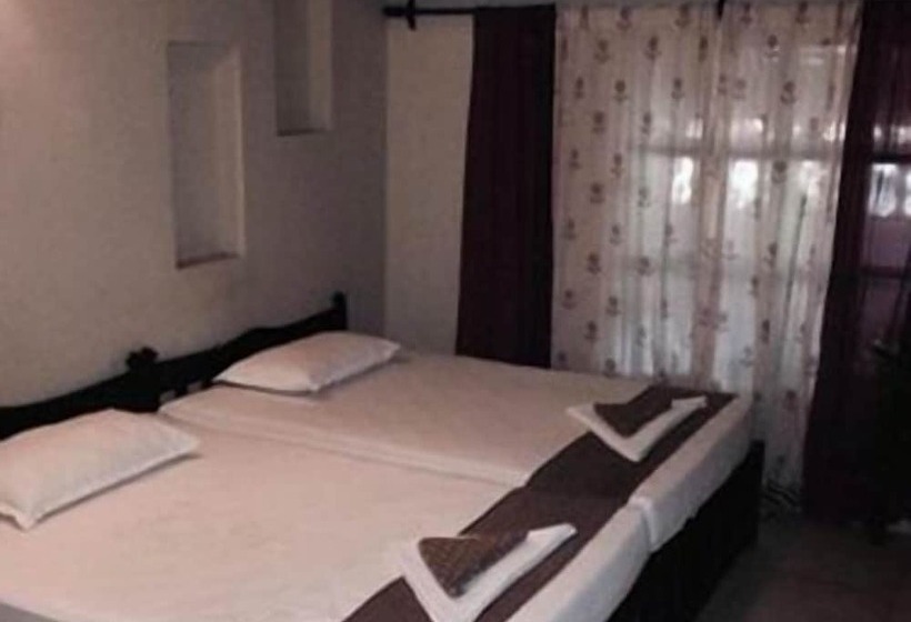 5am Somewhere Casa Nandini, Goa