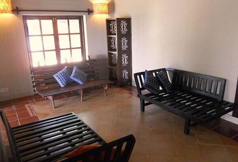 5am Somewhere Casa Nandini, Goa