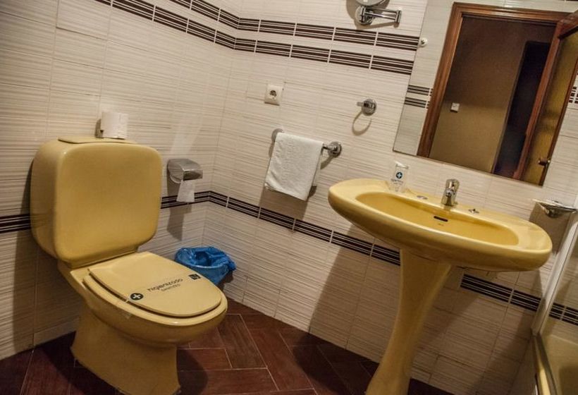 호스텔 Hostal Mesón Plaza