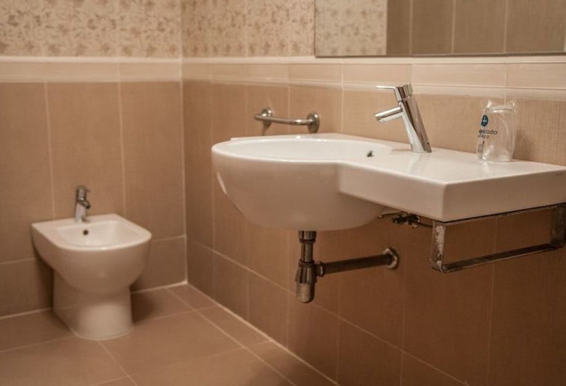 Общежитие Hostal Mesón Plaza