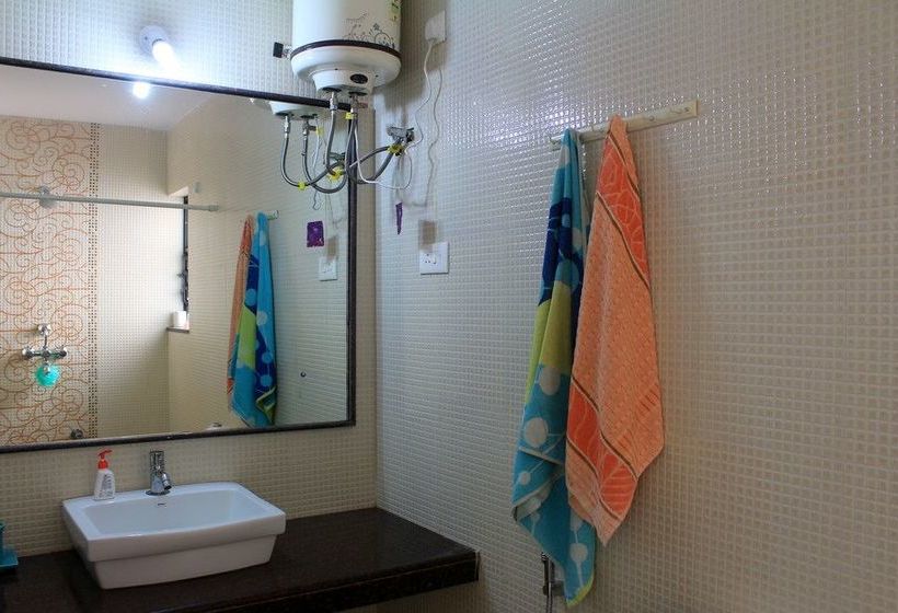 Apartment Near Candolim Beach Cm050