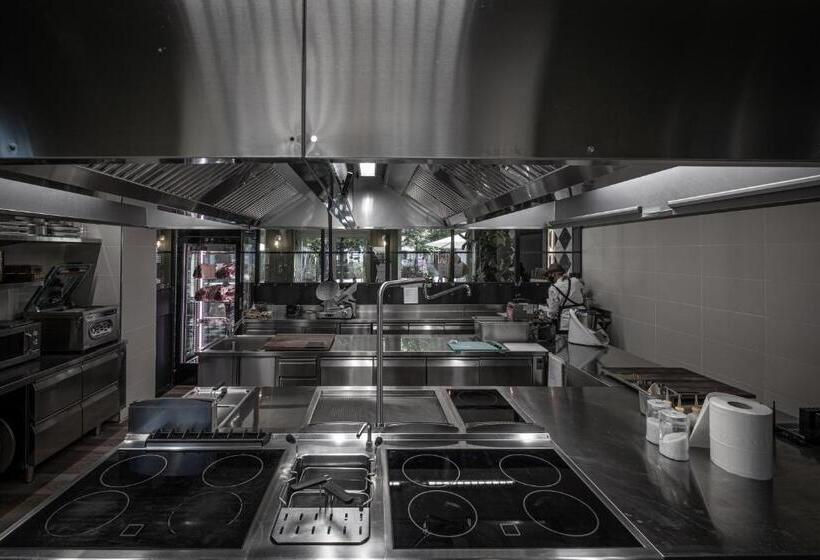 مبيت وإفطار Bernina Express Rooms