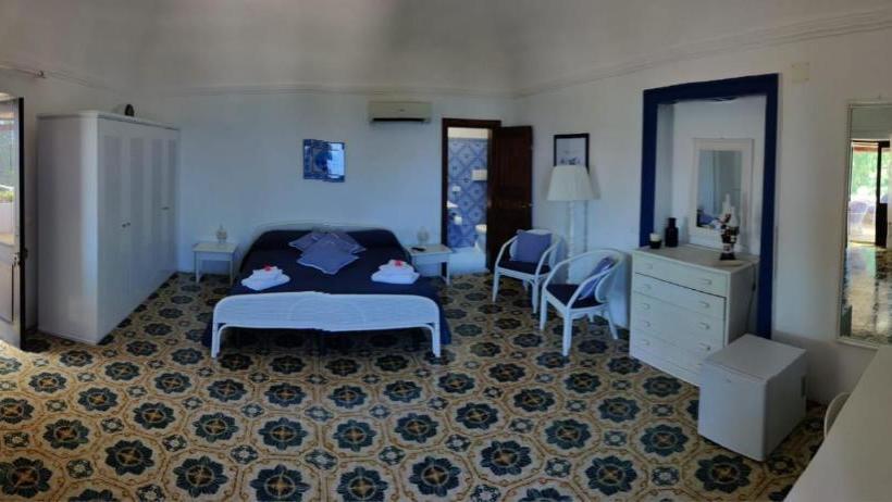 Bed and Breakfast La Villa Rossa