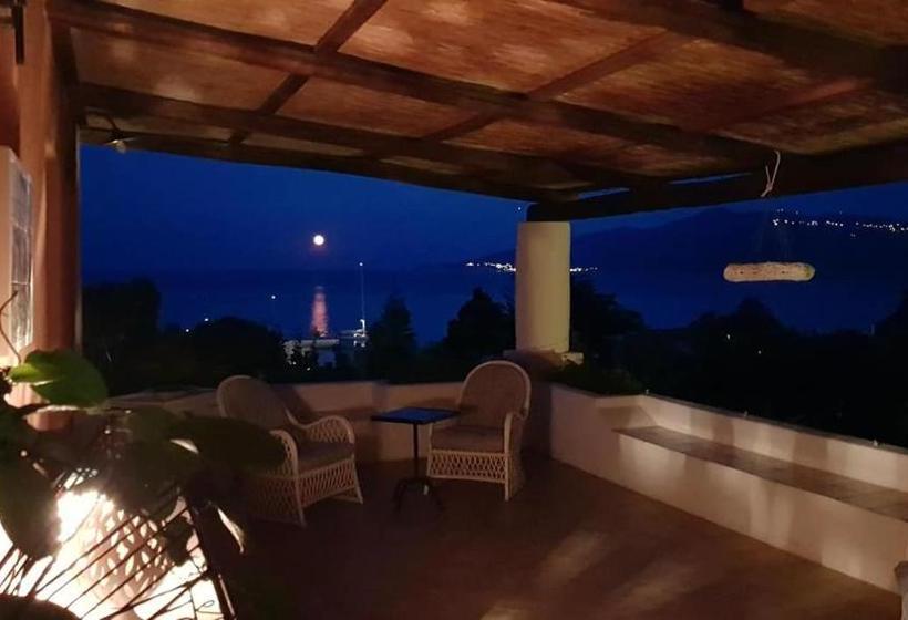 Bed and Breakfast La Villa Rossa