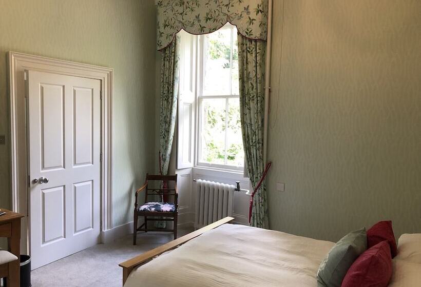 مبيت وإفطار Netherdale House And Coach House