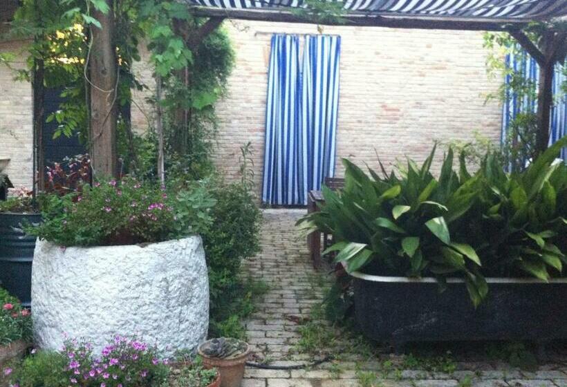 مبيت وإفطار Palazzo Romani Adami