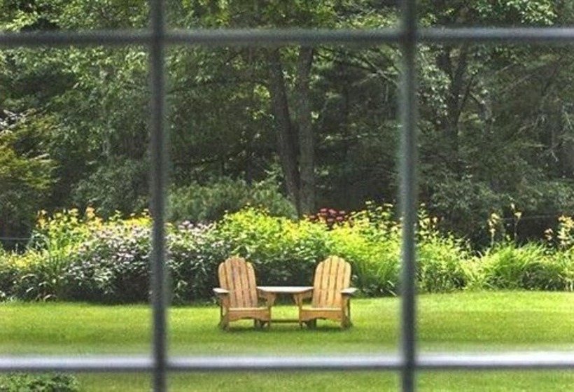 مبيت وإفطار Buttonwood Inn On Mount Surprise