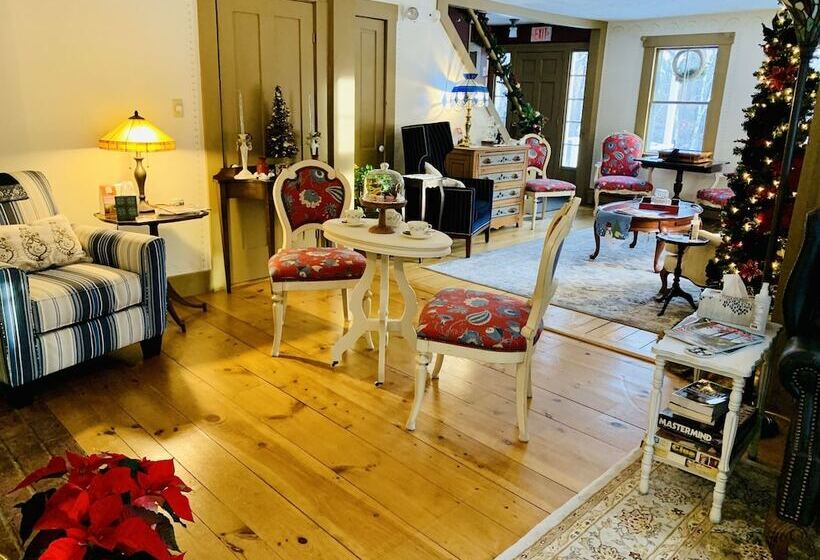 مبيت وإفطار Buttonwood Inn On Mount Surprise