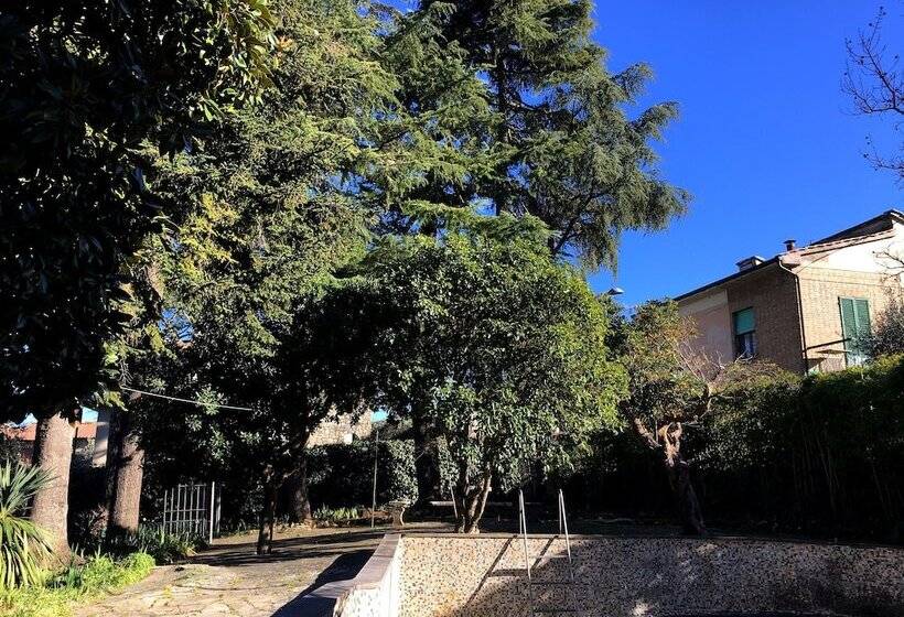 مبيت وإفطار Villa Paola Design