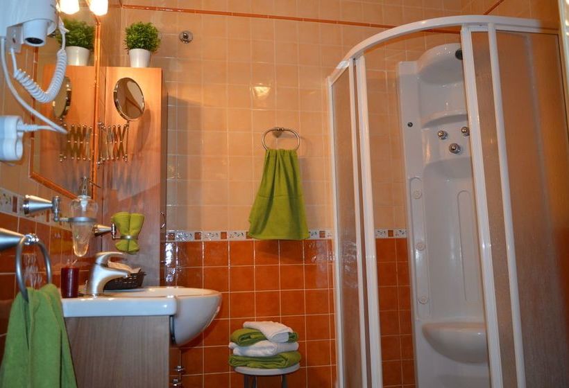 C.A.R La Sinagoga de Trujillo