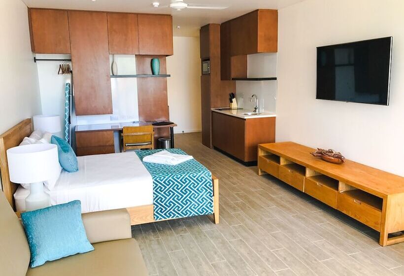 Coral Sea Resort & Casino