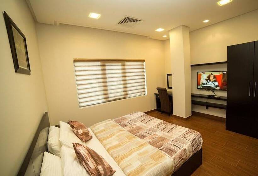 Golden Rose Luxury Suites